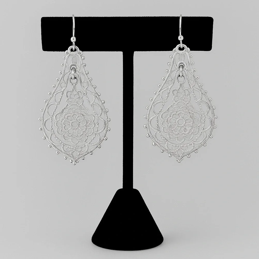Silver Filigree Dangle Earrings Size‎ 2 1/2”